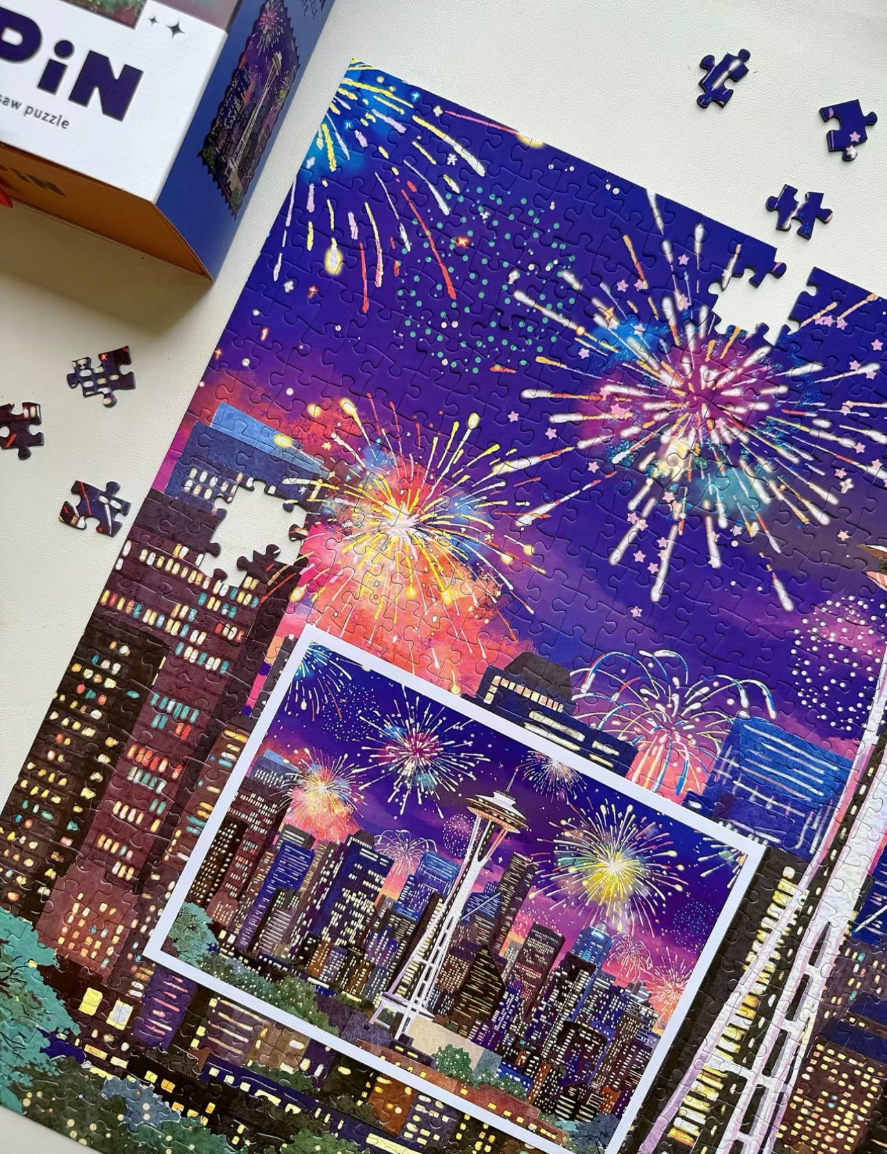 iCity: Seattle - 1000 piece puzzle